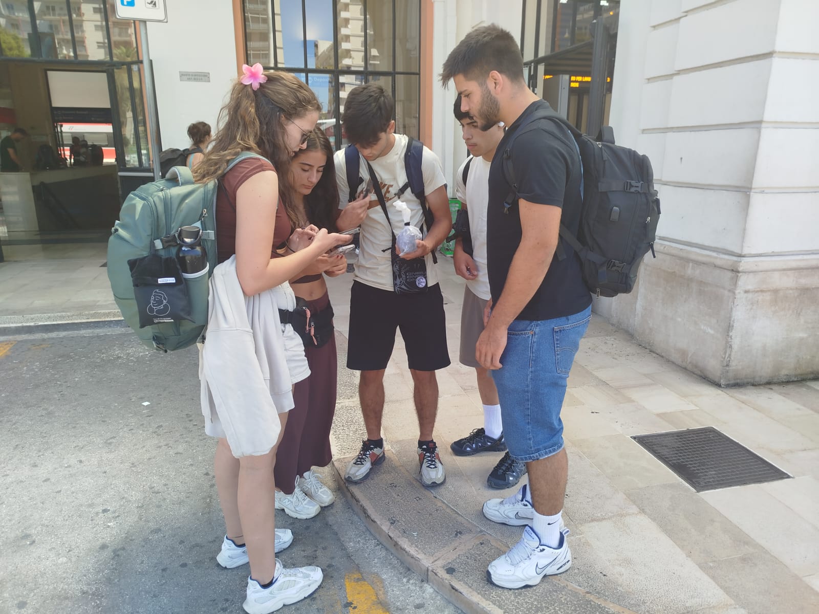 From Naples to Bari: Exploring the City with Digital Tools