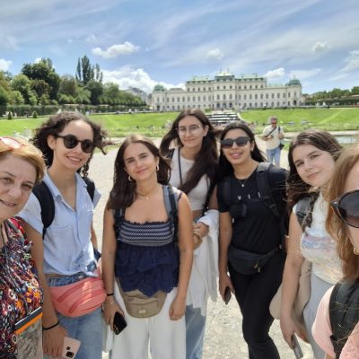 Between Palaces and Parks: A Day Devoted to Culture and Openness